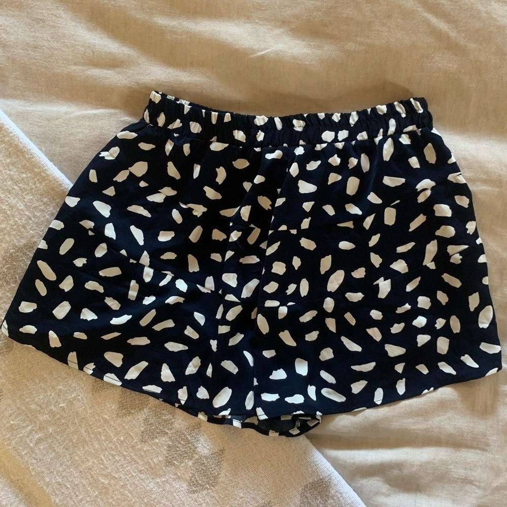 Umgee Navy Blue and White Shorts